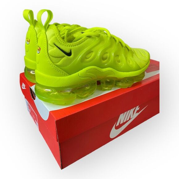 Nike Air VaporMax Plus Running Shoes Atomic Green DX1784-300 Womens size 6.5 - Picture 10 of 12